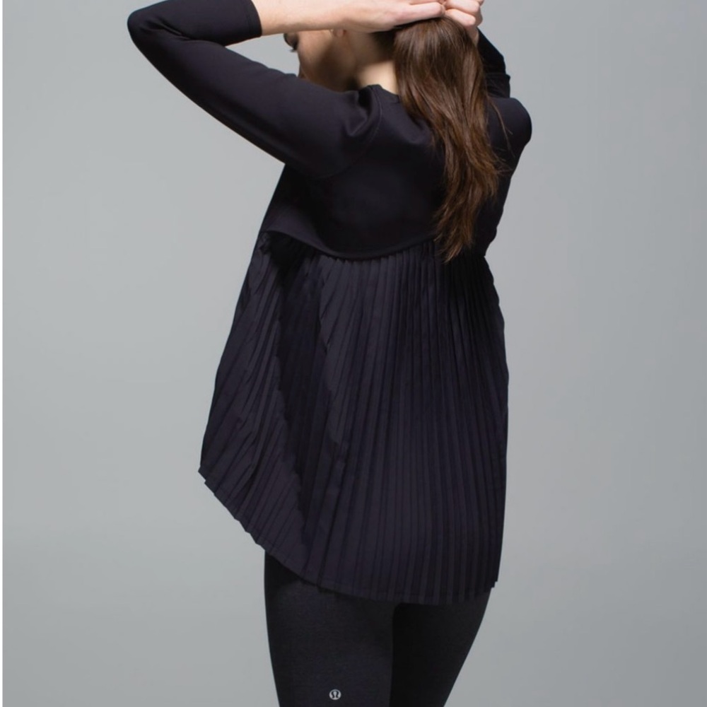 Lululemon Pleat On Long Sleeve